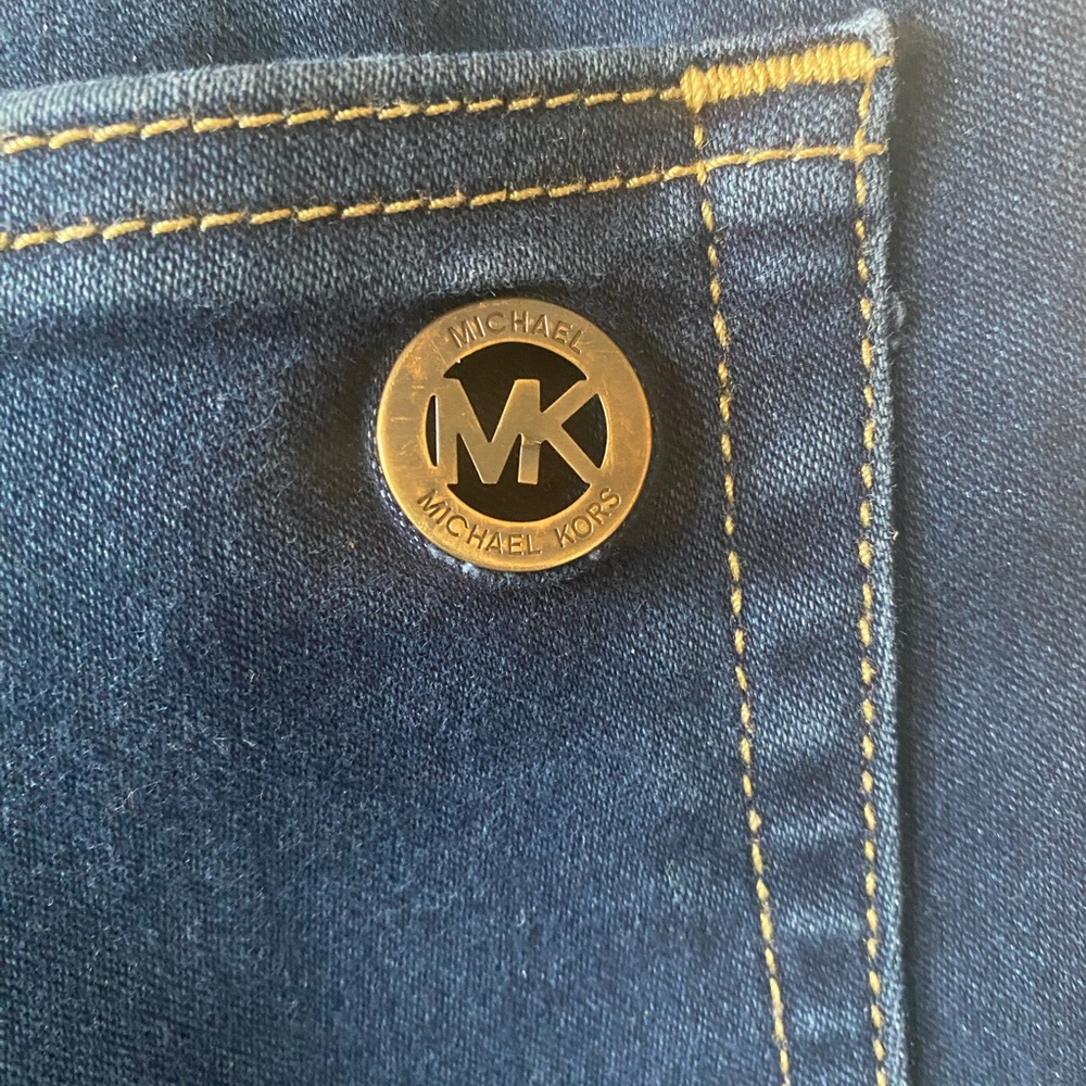 Micheal Kors Izzy Skinny Leg Mid-Rise Denim Dark Blue Jeans - Picture 8 of 9